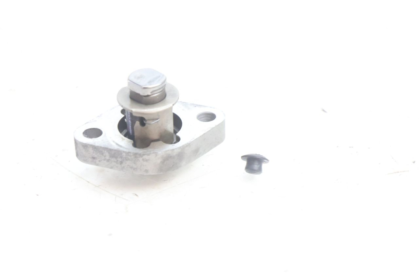 photo de TENSOR CADENA DISTRIBUCION YAMAHA N-MAX NMAX 125 (2021 - 2024) - Zoom estado de uso