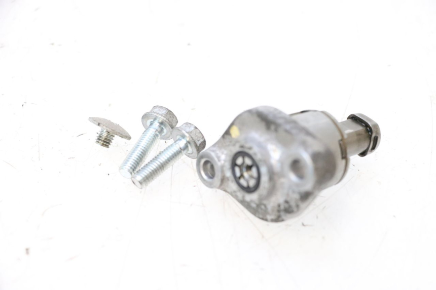 photo de TENSOR CADENA DISTRIBUCION HONDA PCX (JF57/JF64) 125 (2014 - 2018) - Otra perspectiva