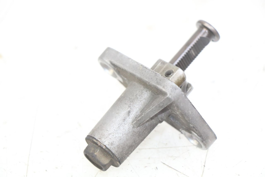 photo de TENSOR DE CADENA DE DISTRIBUCIÓN APRILIA SCARABEO 100 (2003 - 2012) - Detalle de la pieza