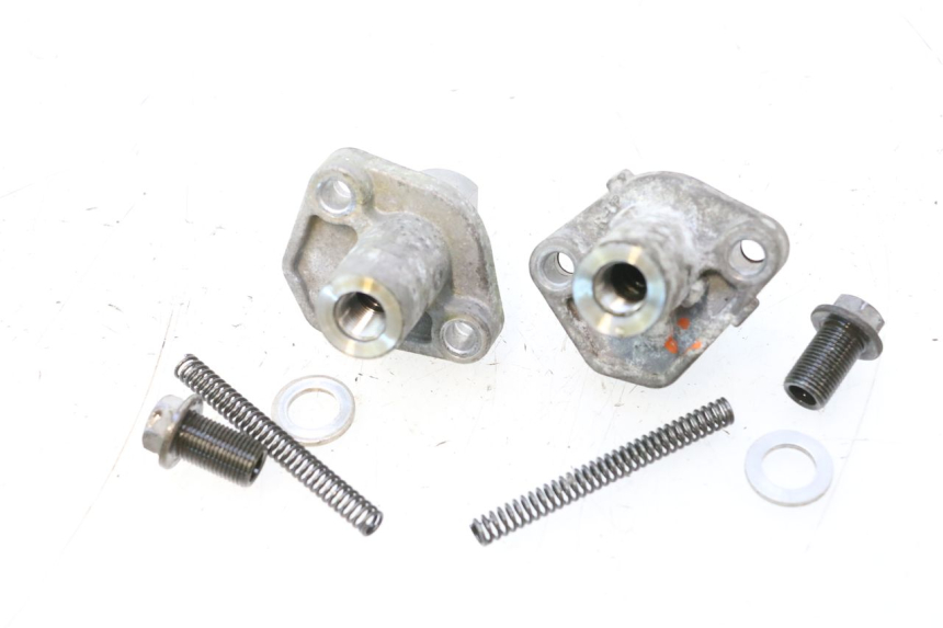 photo de TENSOR CADENA DISTRIBUCION SUZUKI SV S 650 (2003 - 2009) - Primer plano técnico