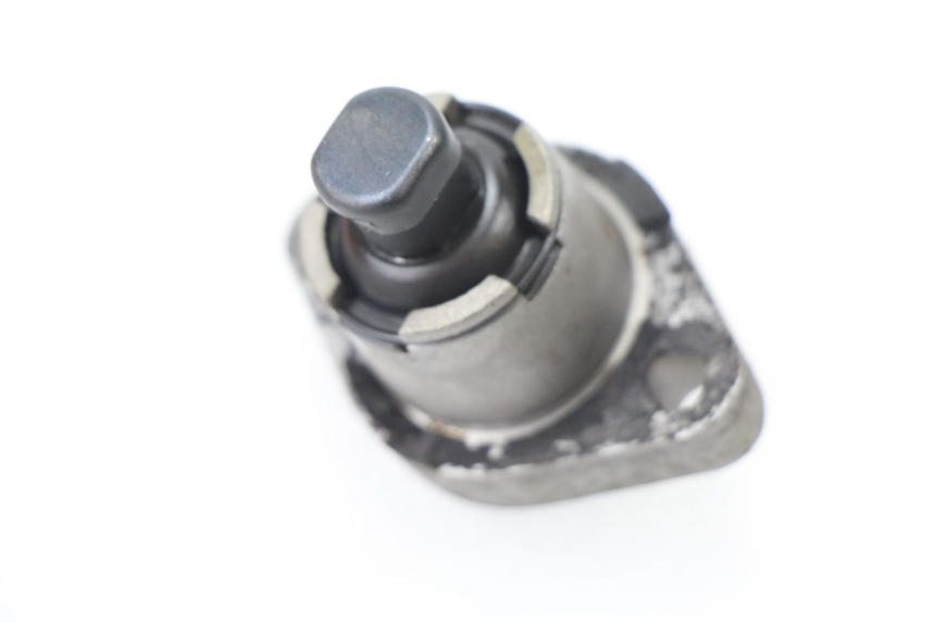 photo de TENSOR CADENA DISTRIBUCION SYM TONIK 125 (2010 - 2014) - Detalle de la pieza