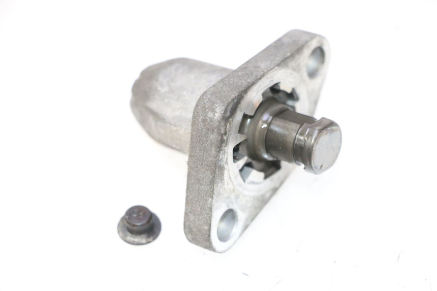 photo de TENSOR DE CADENA DE DISTRIBUCIÓN YAMAHA XMAX X-MAX 125 (2006 - 2009) - Primer plano técnico