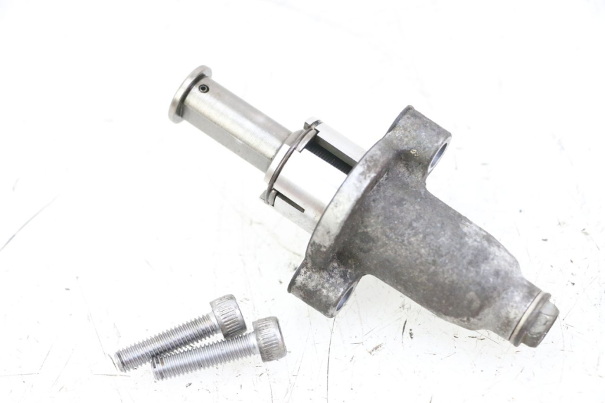 photo de TENSOR CADENA DISTRIBUCION YAMAHA FZ6 FAZER S2 600 (2007 - 2011) - Zoom estado de uso