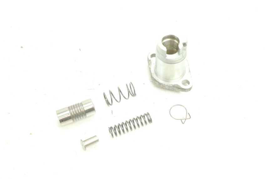 photo de TENSOR CADENA DISTRIBUCION YAMAHA YZF R6 600 (2008 - 2009) - Detalle de la pieza