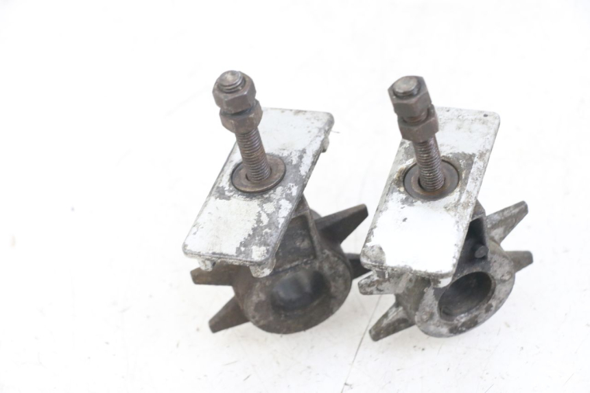 photo de TENSOR DE CADENA YAMAHA FJ 3CX 1200 (1986 - 1996) - Detalle de la pieza