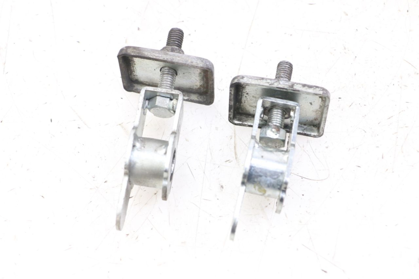 photo de TENSORES CADENA HYOSUNG GF 125 (2001 - 2005) - Detalle de la pieza