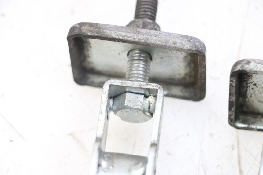 photo de TENSORES CADENA HYOSUNG GF 125 (2001 - 2005) - Otra perspectiva