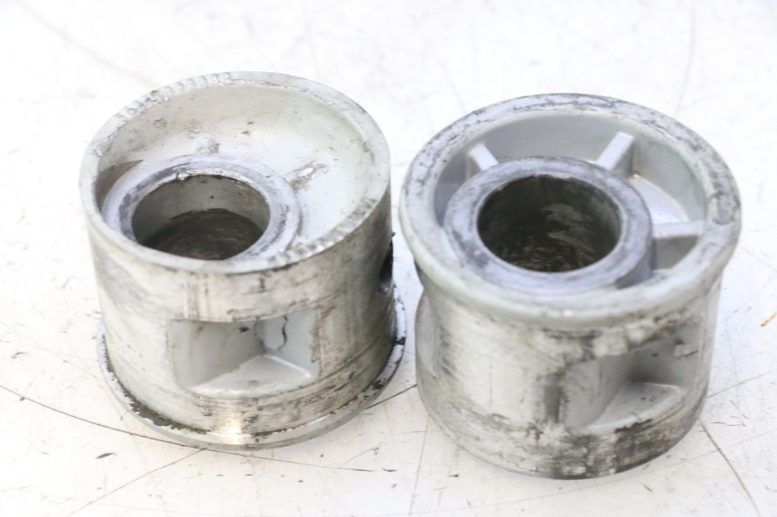 photo de TENSOR DE CADENA GILERA GP 800 (2007 - 2013) - Otra perspectiva