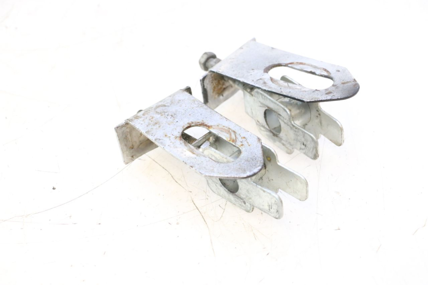 photo de TENSOR DE CADENA YAMASAKI ROADSTER 50 (2013 - 2018) - Primer plano técnico