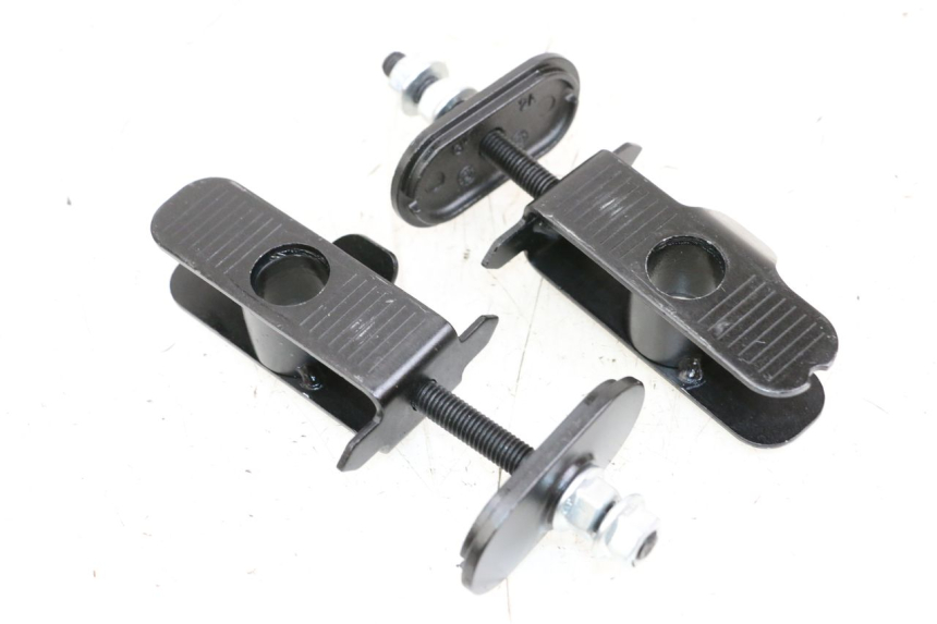 photo de TENSORES CADENA ROYAL ENFIELD CONTINENTAL GT 650 (2019 - 2024) - Detalle de la pieza