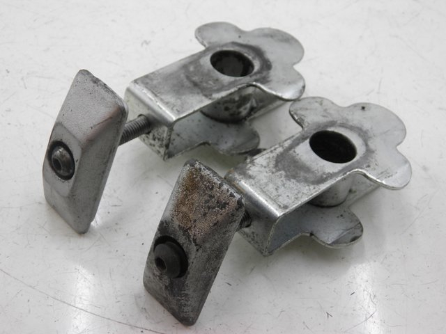 photo de TENSORES CADENA SUZUKI GSF N BANDIT 600 (1996 - 1999) - Detalle de la pieza