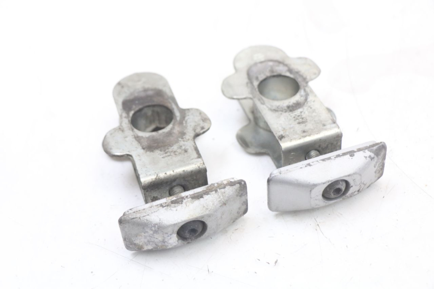 photo de TENSORES CADENA SUZUKI GSR 750 (2011 - 2017) - Vista principal