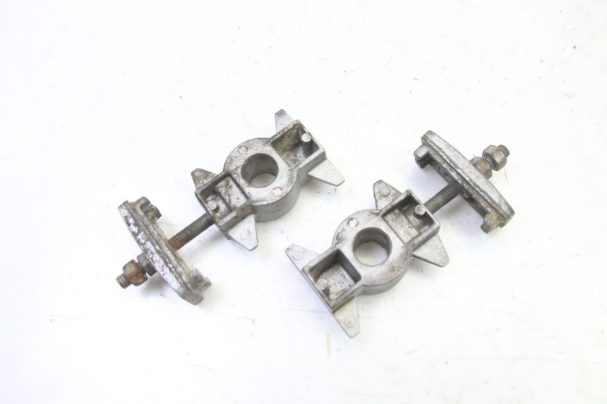 photo de TENSOR DE CADENA YAMAHA TDR DELTABOX 125 (1997 - 2003) - Detalle de la pieza