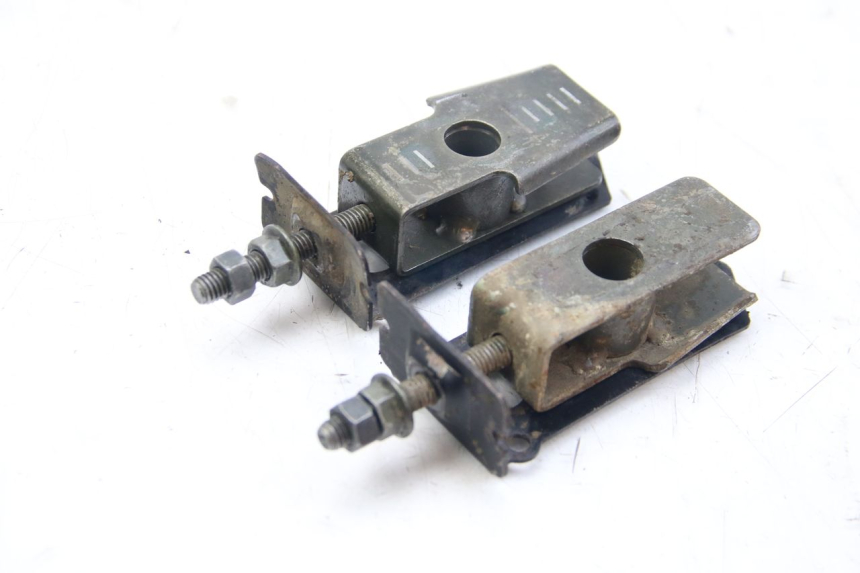 photo de TENSOR DE CADENA SYM WOLF SB 125 (2011 - 2018) - Zoom estado de uso