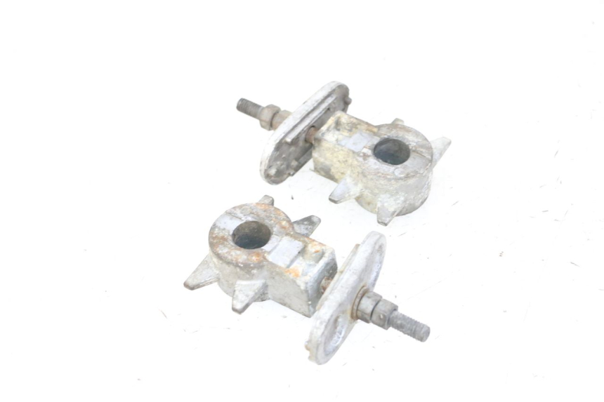 photo de TENSORES CADENA YAMAHA XJN DIVERSION 600 (2000 - 2003) - Detalle de la pieza