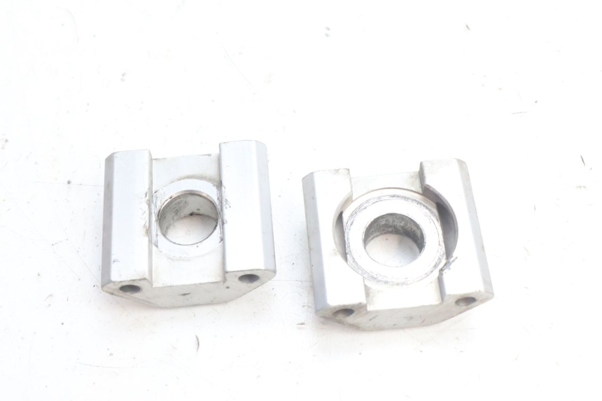 photo de TENSORES CADENA YAMAHA XJR 1300 (1998 - 2002) - Detalle de la pieza