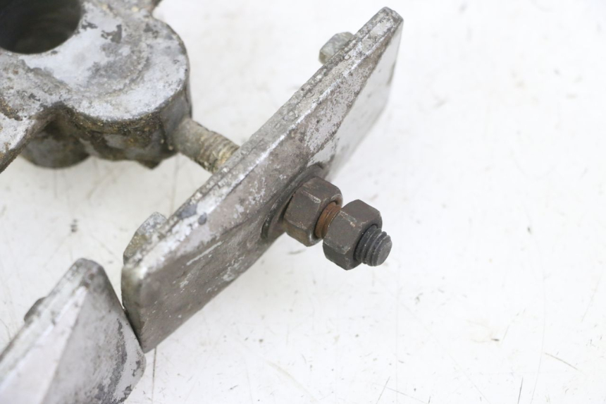 photo de TENSOR DE CADENA YAMAHA FZS FAZER 600 (2001 - 2003) - Zoom estado de uso