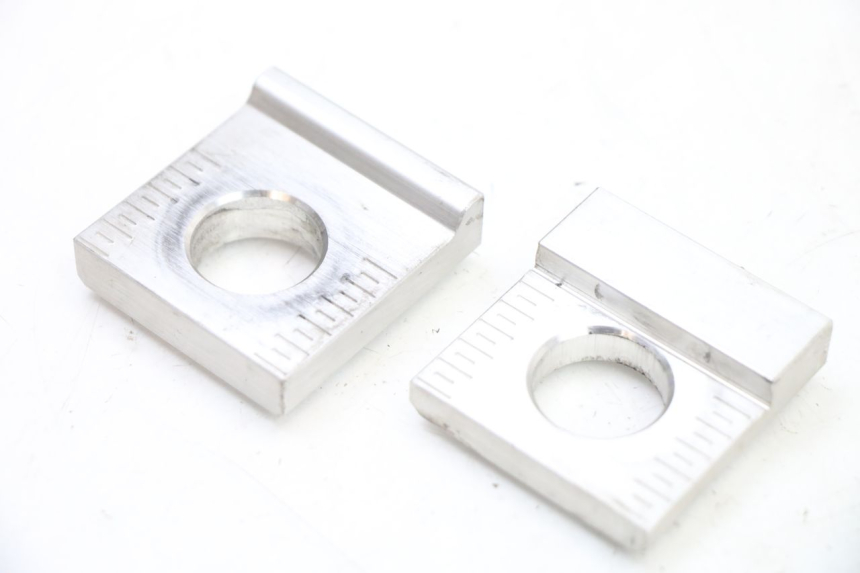 photo de TENSORES CADENA YAMAHA TRACER 7 700 (2020 - 2024) - Detalle de la pieza