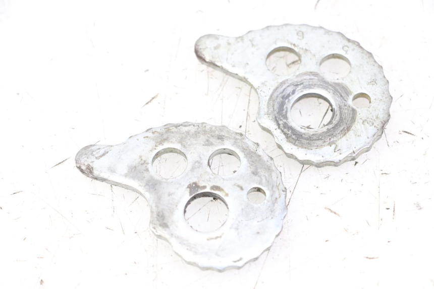 photo de TENSOR DE CADENA YAMAHA TTR 125 (2000 - 2020) - Detalle de la pieza