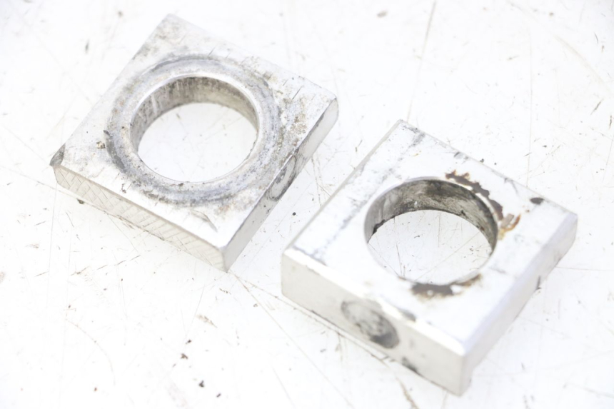 photo de TENSORES CADENA YAMAHA YZ-F YZF 250 (2007 - 2013) - Detalle de la pieza