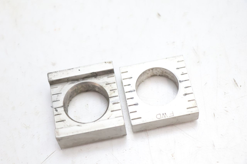 photo de TENSORES CADENA YAMAHA YZF R GENESIS 750 (1993 - 1998) - Detalle de la pieza