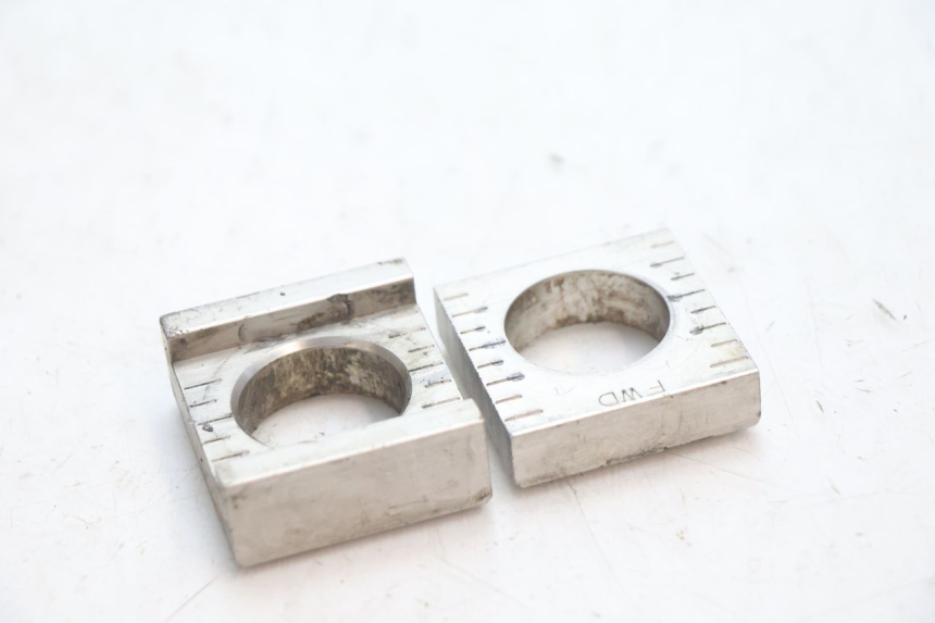 photo de TENSORES CADENA YAMAHA YZF R GENESIS 750 (1993 - 1998) - Zoom estado de uso