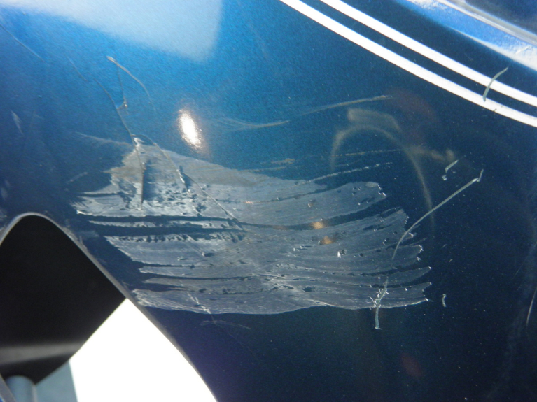 photo de CARENADO FRONTAL BMW K100 ABS 1000 (1989 - 1995) - Primer plano de alta resolución