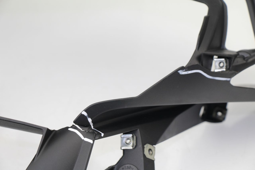 photo de CARENADO FRONTAL BMW R RT ABS 1200 (2010 - 2014) - Detalle de la pieza