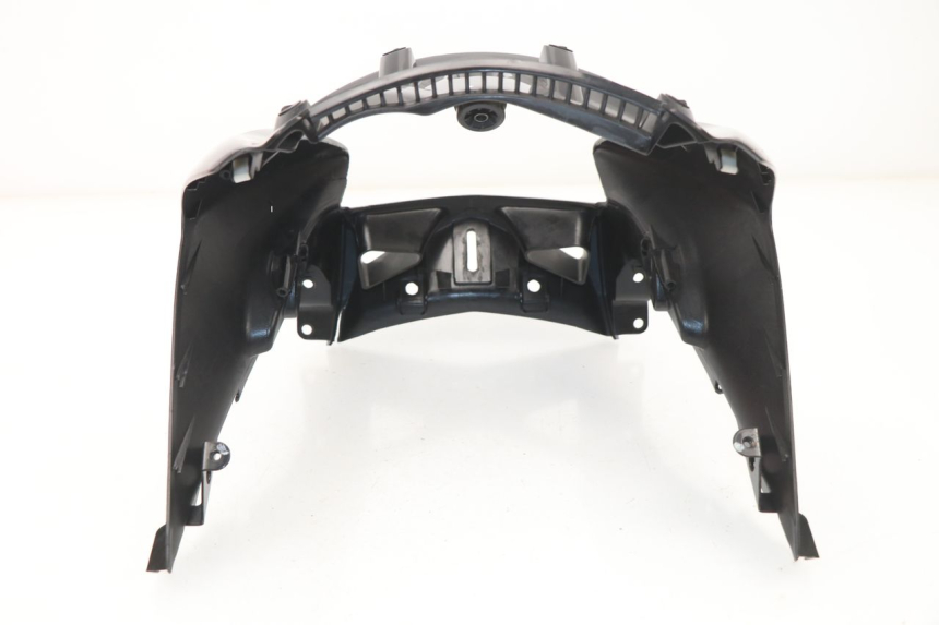 photo de CARENADO FRONTAL HONDA CBF 125 (2009 - 2015) - Primer plano técnico