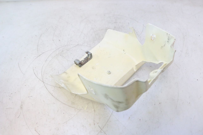 photo de CARENADO FRONTAL SUZUKI DR S 600 (1985 - 1989) - Primer plano técnico