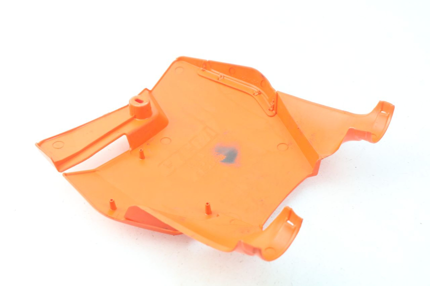 photo de CARENADO FRONTAL YAMAHA DTR DT-R 125 (1989 - 2004) - Detalle de la pieza