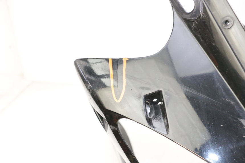 photo de CARENADO FRONTAL YAMAHA FZ6 FAZER S2 600 (2007 - 2011) - Detalle de la pieza