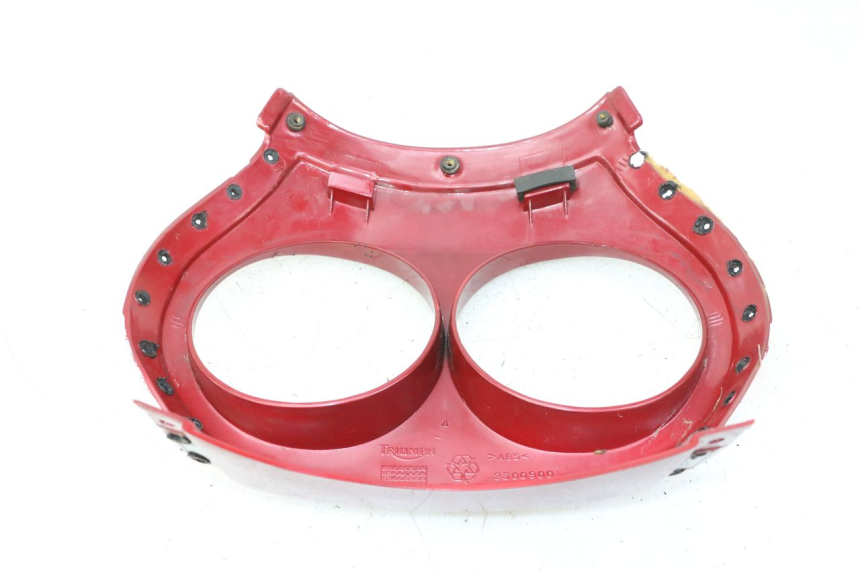 photo de CARENADO FRONTAL TRIUMPH SPRINT 900 (1995 - 1998) - Estado de la superficie y material