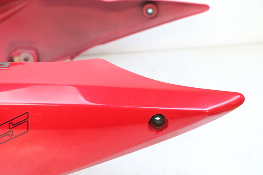 photo de CARENADO FRONTAL SUZUKI SV S 650 (2003 - 2009) - Estado de la superficie y material