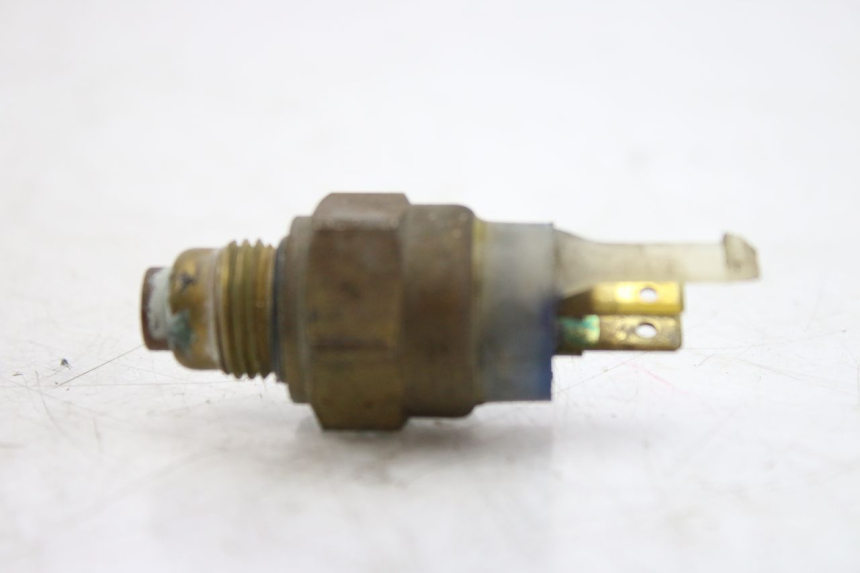 photo de THERMOCONTACT YAMAHA FZS FAZER 600 (1998 - 2001) - Detalle de la pieza