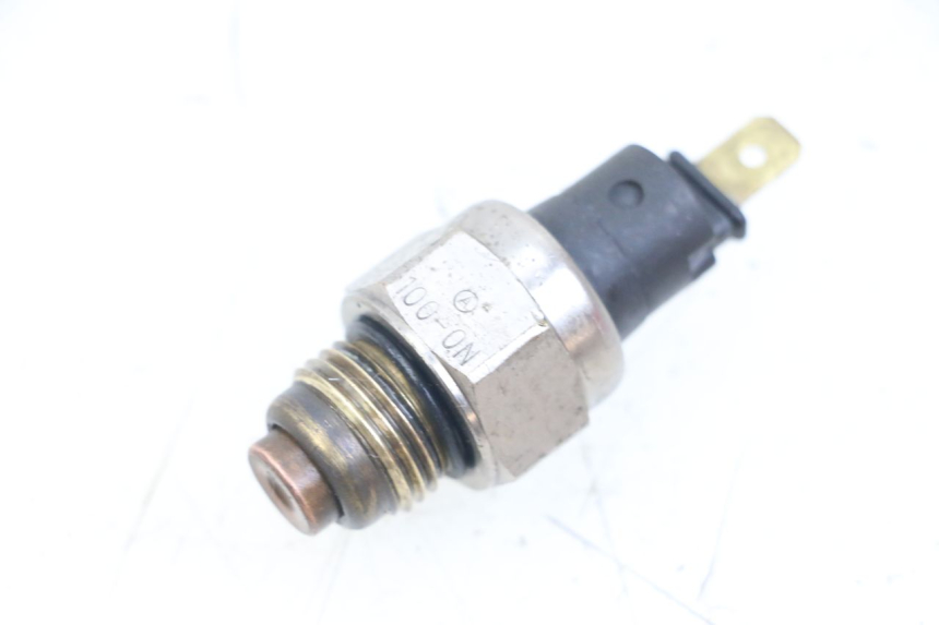 photo de THERMOCONTACT HONDA NTV DEAUVILLE 650 (1998 - 2001) - Vista principal