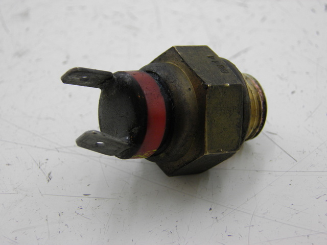 photo de TERMOCONTACTO PIAGGIO MP3 RL 125 (2006 - 2014) - Zoom estado de uso