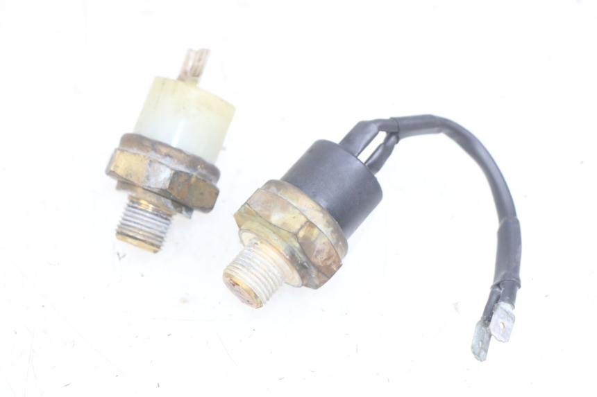 photo de THERMOCONTACT YAMAHA YP MAJESTY 125 (1998 - 2001) - Detalle de la pieza