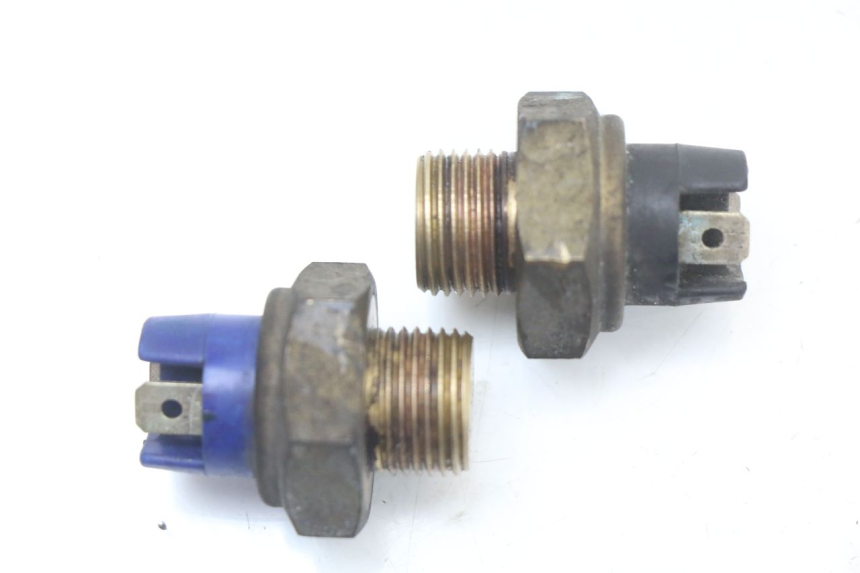 photo de TERMOSTATO YAMAHA YP MAJESTY 125 (2002 - 2006) - Otra perspectiva