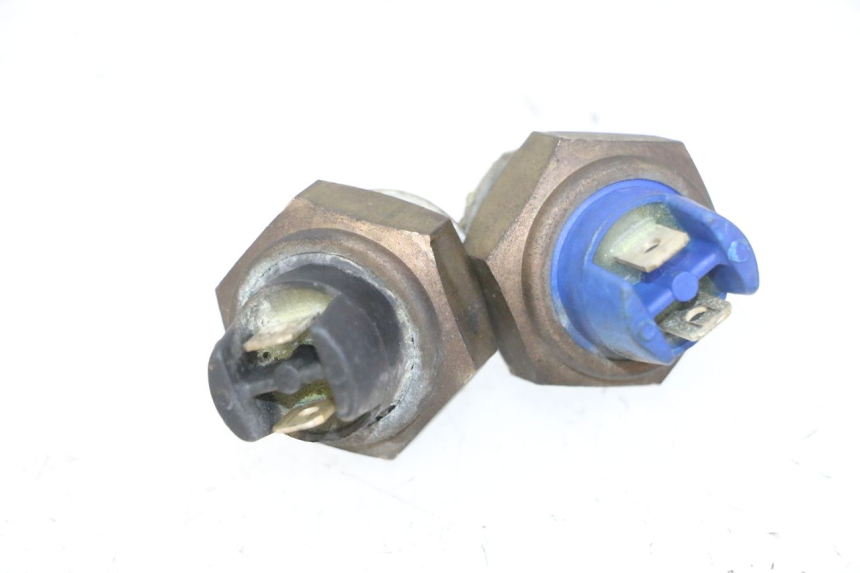 photo de TERMOSTATO YAMAHA YP MAJESTY 125 (2007 - 2010) - Zoom estado de uso