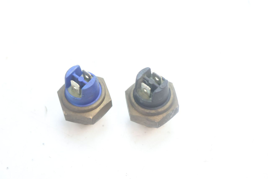 photo de TERMOSTATO YAMAHA YP MAJESTY 125 (2007 - 2010) - Otra perspectiva