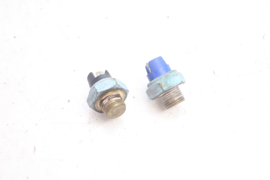 photo de TERMOSTATO YAMAHA YP MAJESTY 125 (2002 - 2006) - Zoom estado de uso