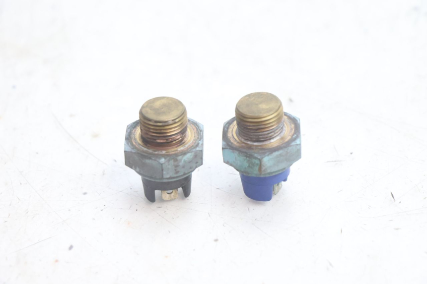 photo de TERMOSTATO YAMAHA YP MAJESTY 125 (2002 - 2006) - Otra perspectiva