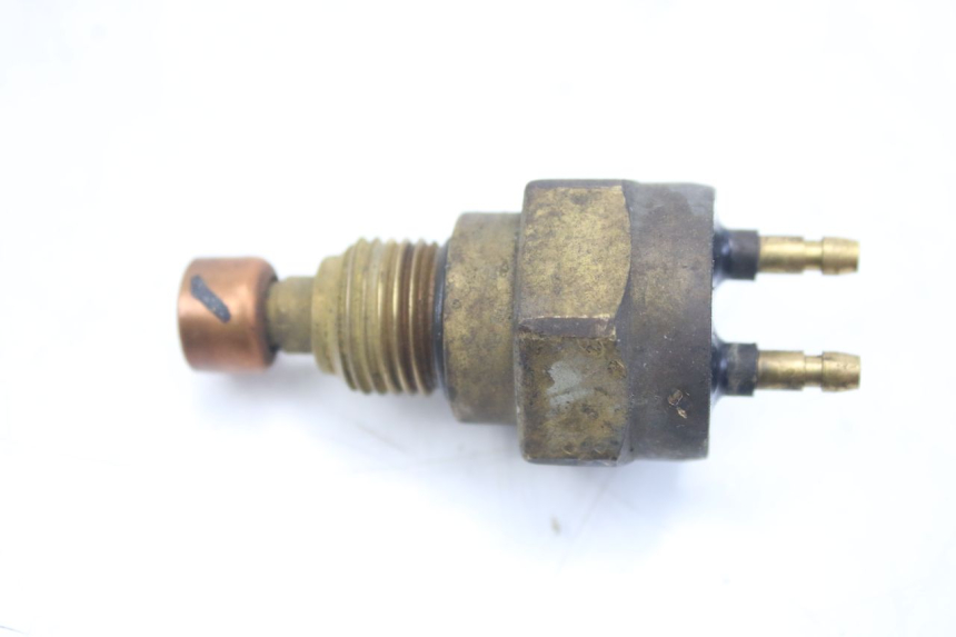 photo de TERMOSTATO KAWASAKI ZZR 600 (1995 - 2004) - Zoom estado de uso