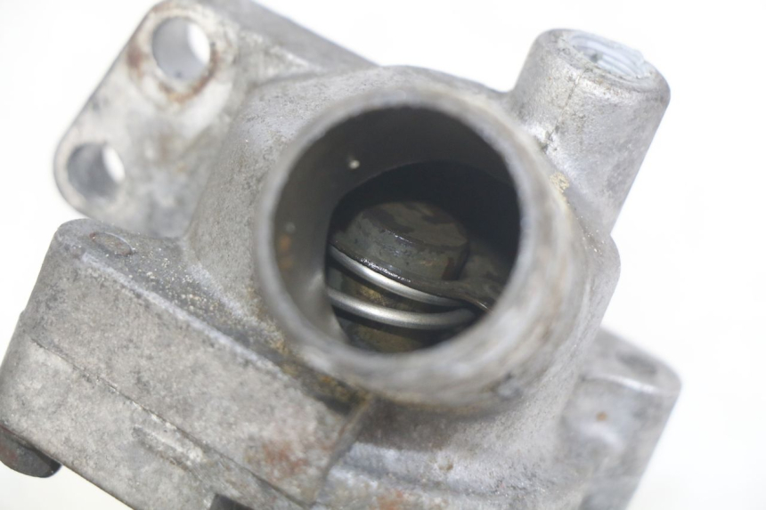 photo de TERMOSTATO HONDA CBR F SC25 1000 (1989 - 1992) - Zoom estado de uso