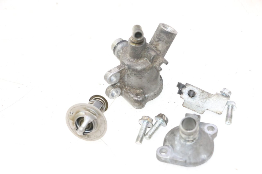 photo de TERMOSTATO HONDA FES PANTHEON 125 (2003 - 2007) - Estado de la superficie y material