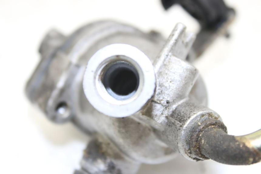 photo de TERMOSTATO HONDA FES S-WING SWING ABS 125 (2007 - 2015) - Zoom estado de uso