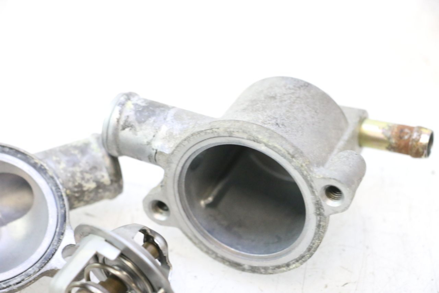 photo de TERMOSTATO  HONDA FJS SILVER WING SILVERWING 400 (2005 - 2008) - Estado de la superficie y material
