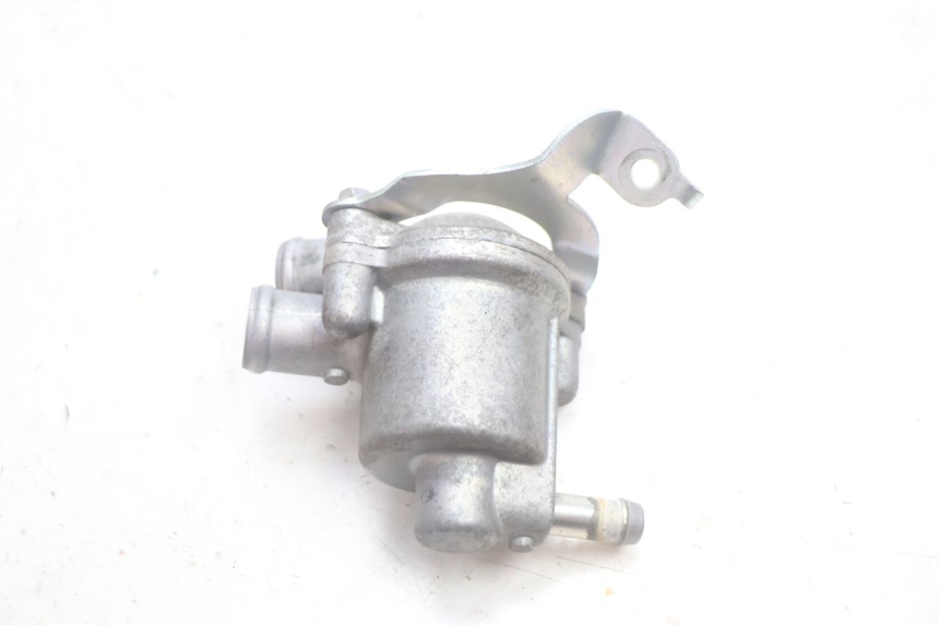 photo de TERMOSTATO  HONDA FJS SILVER WING SILVERWING 400 (2005 - 2008) - Detalles de los puntos de fijación