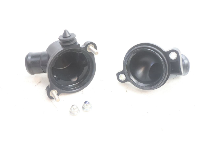 photo de TERMOSTATO  YAMAHA FZ8 800 (2010 - 2016) - Detalle de la pieza